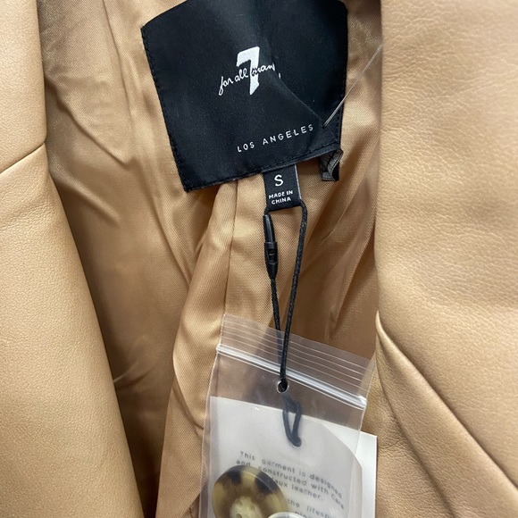 S 🔖 7 FOR ALL MANKIND Vegan Faux Leather Trench Coat Tan Beige - Picture 4 of 8